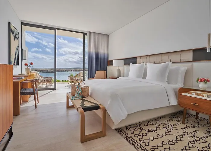 Resort Four Seasons Cabos 5*